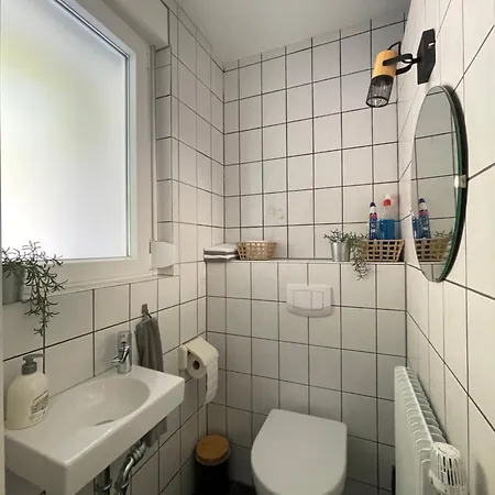 Gemuetliche Gaestewohnung, Zentral, Mit Blick In * Ennepetal